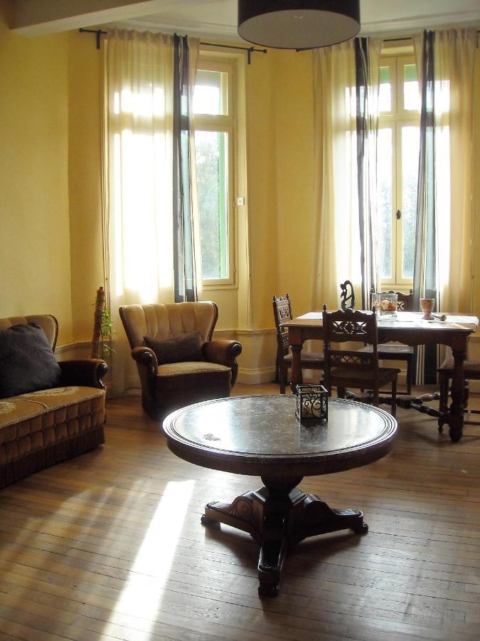 Chateau De Pougy Экстерьер фото